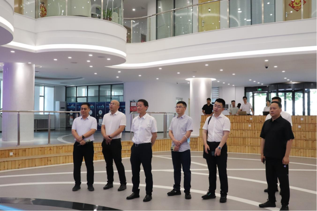 省尊龙凯时集团：“四个导向” 推动调查研究提质增效